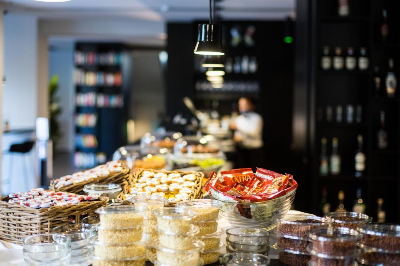 Goti Hotel Torbole Sul Garda Εξωτερικό φωτογραφία